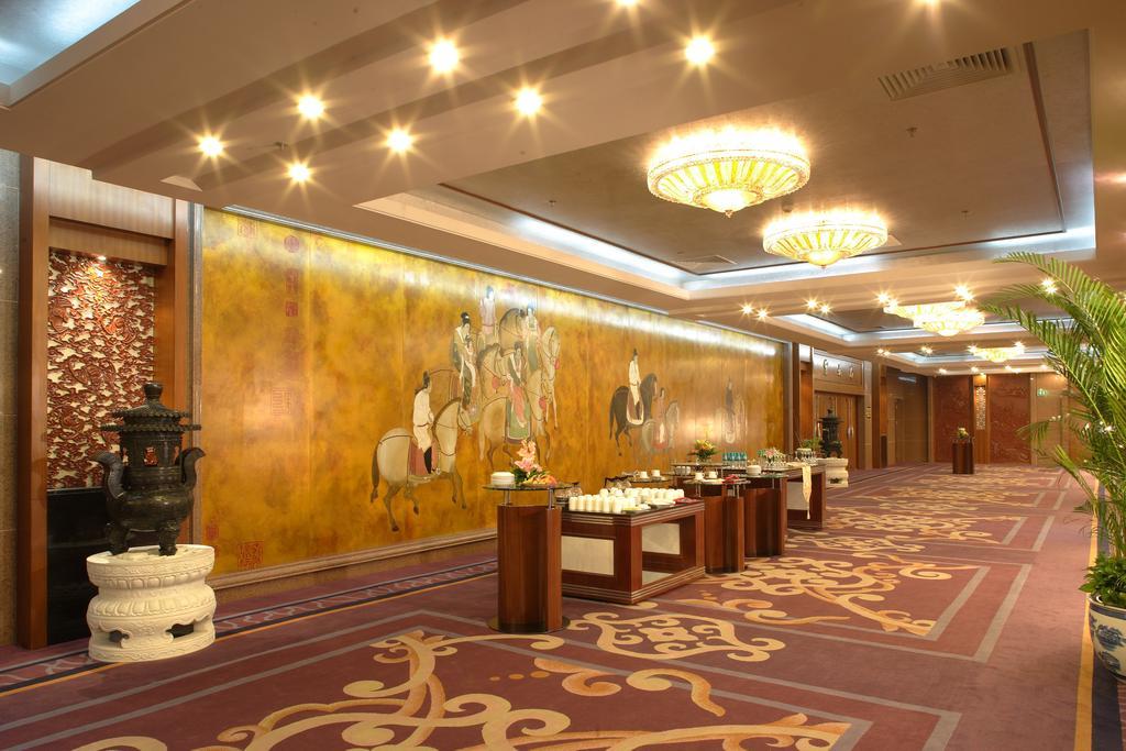 Capital Hotel Пекин Екстериор снимка